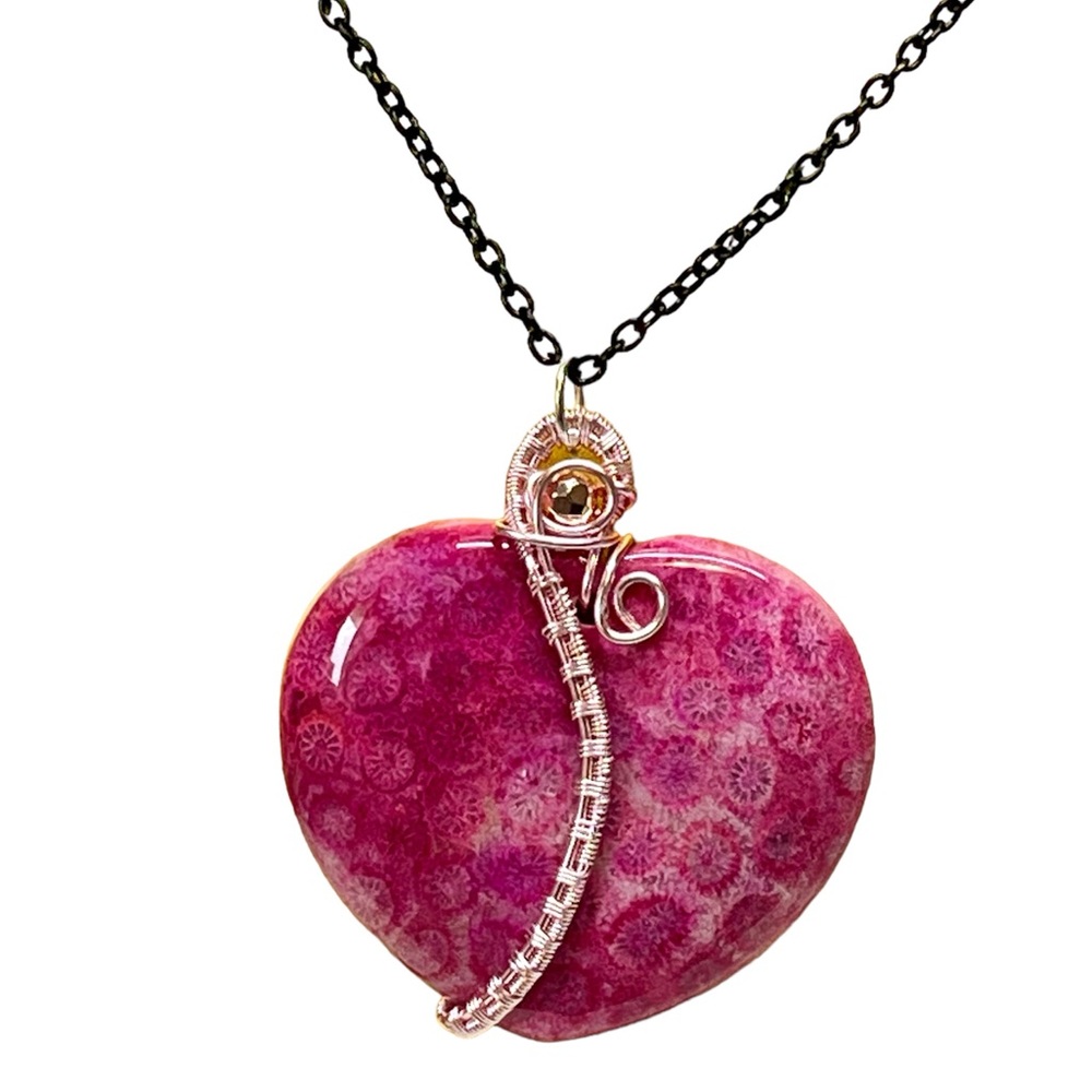 Pink Coral chrysanthemum fossil heart pendant